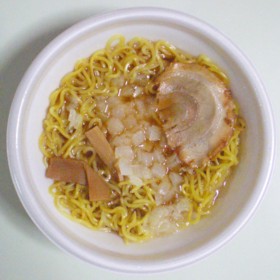 セブン-イレブン 八王子ラーメン