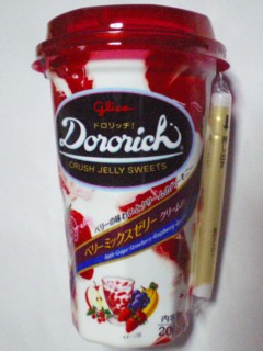 グリコ乳業 Dororich(ドロリッチ)ベリーミックス クリーム in