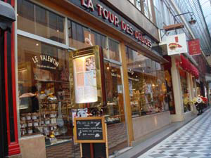 LE VALENTIN-1