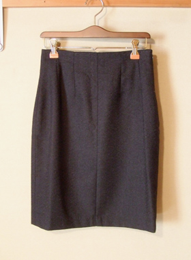 A.P.C. グレー タイトスカート