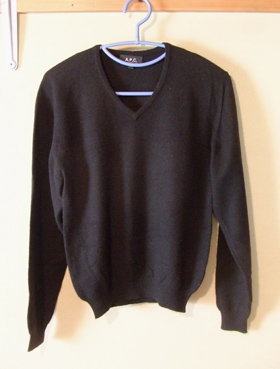 A.P.C. 黒 カシミアセーター