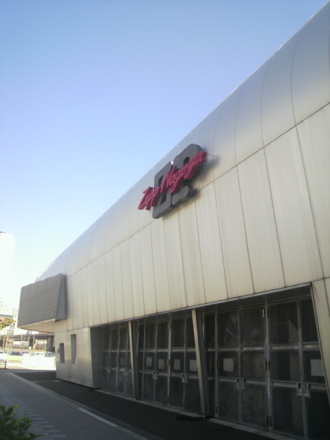 2012091209470001.jpg
