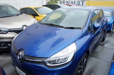 photo1