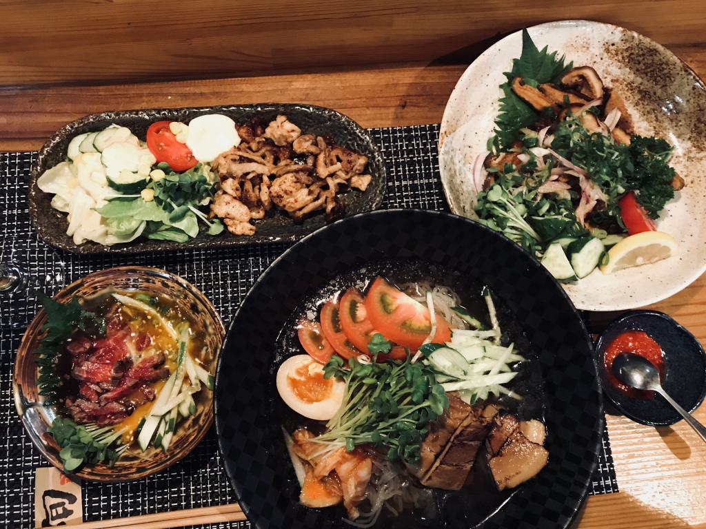 夕食