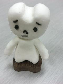 ヘコムモンのフィギュア正面!