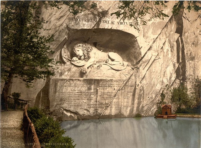 Lion Monument