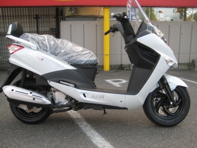 新車 SYM RV125i EVO 入荷！ | COMPANY 山本店 BLOG