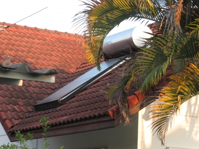 太陽熱温水器