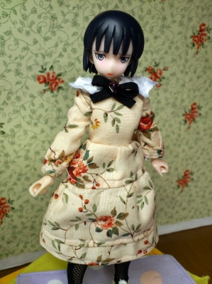 薔薇柄ワンピース