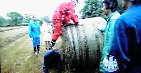 12-06-30_004~001.jpg
