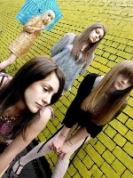 Poppy And The Jezebels