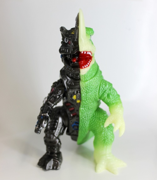 MAXTOY アルティメットサイコウビ One up 限定 ソフビ