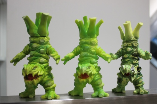 ご当地怪獣 ツーン one up フィギュア