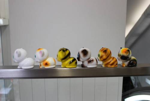 ART JUNKIE (アートジャンキー) x One up. CALM CAT(カーム