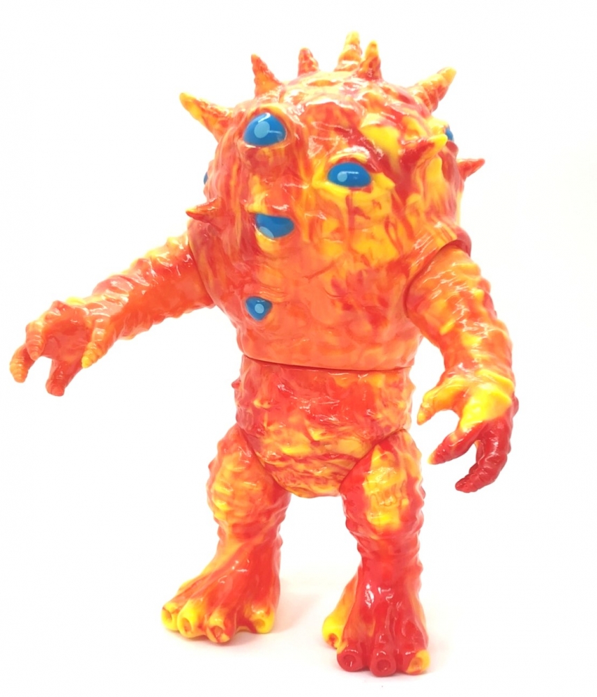 MAXTOYさんのオリジナルソフビを本日 4/1~ Oneup. online Shop MAXTOYさんのオリジナルソフビを本日 4/1~ Oneup. online Shop