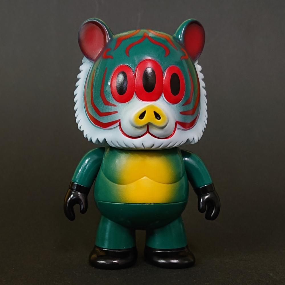 アートジャンキー One up. ブタイガー 1期 ソフビ Art Junkie W.A.I.