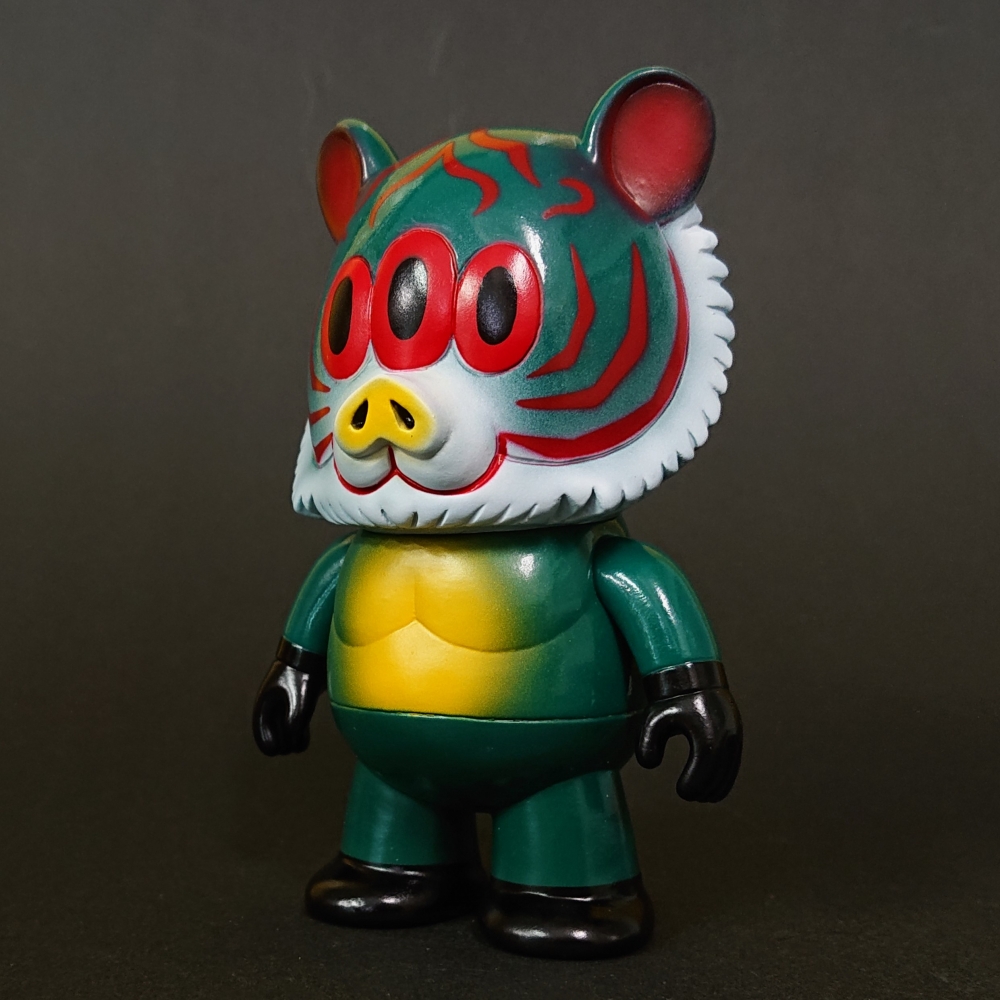 ART JUNKIE × One up. アートジャンキー 寿司レスラー ソフビ