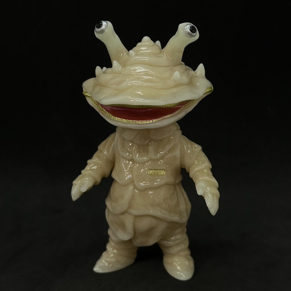 Amazon.co.jp: MAXTOY バルタン星人（蓄光）アークティーズ限定