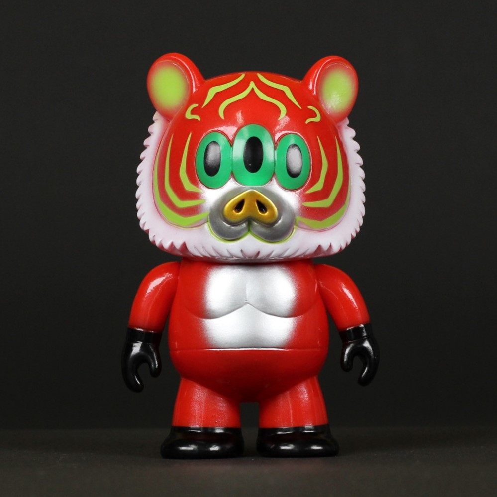 アートジャンキー One up. レスラーシリーズ ブタイガー ソフビ 蓄光 アートジャンキー One up. レスラーシリーズ ブタイガー ソフビ