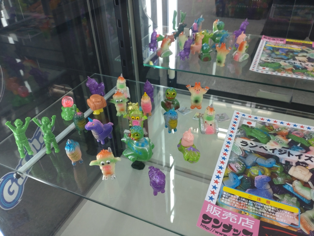 ランペイジトイズ 【新作】ガッチャ / ソフビ One up.秋葉原店店頭販売