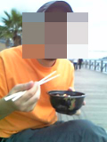 海鮮丼を食べるしまねこ旦那
