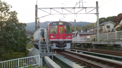 箱根赤1000形1