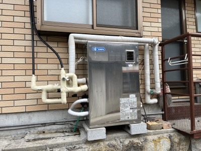 スーパーソーラー 真空管ヒートパイプ式太陽熱温水器 屋根設置型 スーパーソーラー 真空管ヒートパイプ式太陽熱温水器 屋根設置型