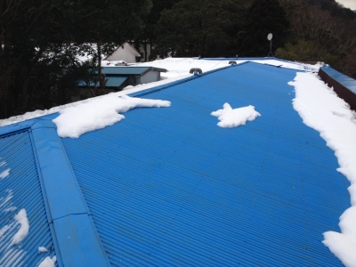 雪下ろし屋根