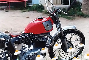 Bultaco Sherpa 1965 Sammy Miller<br />
ブルタコ シェルパ(スペイン)