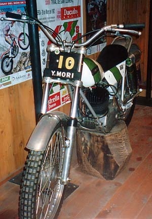 Ossa MAR <br />
71年 オッサ ミック・アンドリュース・レプリカ