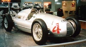 レトロモビル2001