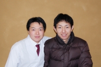 職人同士、ガッチリ肩を組み合って、「いい仕事」を追求し続けます。