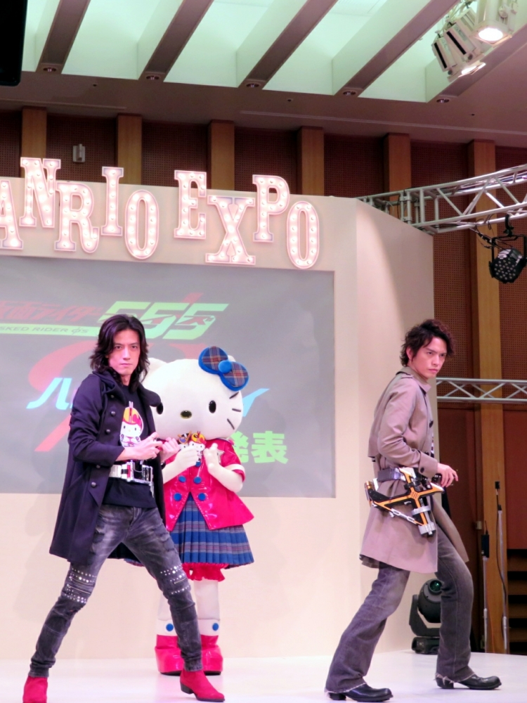 仮面ライダー555とハローキティのコラボ | KOHEI MURAKAMI