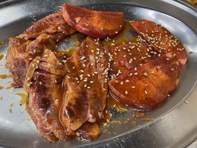 11 14 土 大阪遠征初日その１ キムチサンド喫茶店 ロックヴィラ 鶴橋 鶴橋の街の様子 藥石汗蒸房がおススメ 延羽の湯 地元有名焼肉屋 空 1118 Jpg