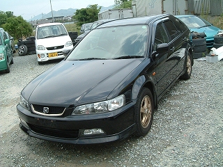 中古車 ホンダ タッカー 姫路 アコード