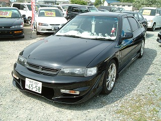 中古車 ホンダ タッカー 姫路 アコード