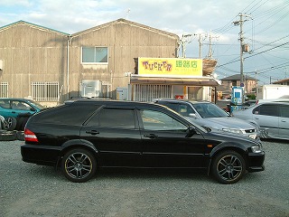 中古車 ホンダ タッカー 姫路 アコード