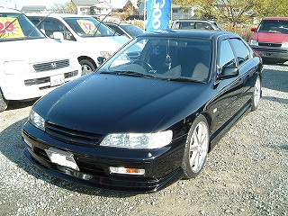 中古車 ホンダ タッカー 姫路 アコード