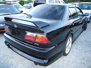 中古車 ホンダ タッカー 姫路 アコード