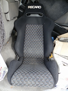 中古車 ホンダ タッカー 姫路 アコード