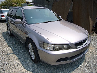 中古車 ホンダ タッカー 姫路 アコード