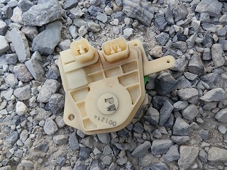 中古車 ホンダ タッカー 姫路 ストリーム