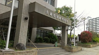 中古車 ホンダ タッカー 姫路 アコード