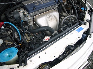 中古車 ホンダ タッカー 姫路 アコード