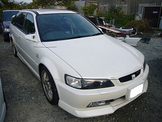 中古車 ホンダ タッカー 姫路 アコード