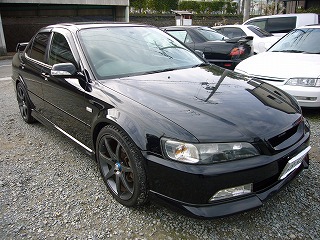 中古車 ホンダ タッカー 姫路 アコード