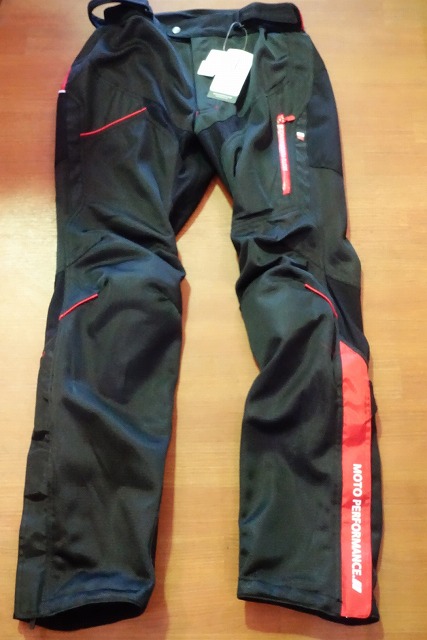 夏用パンツの選び方～ライドワークボトムス編～：KUSHITANI名東店