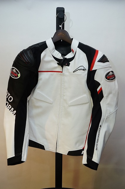 新型レザージャケット入荷しました!:KUSHITANI名東店 新型レザージャケット入荷しました!:KUSHITANI名東店