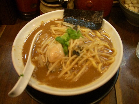 カキ味噌らーめん