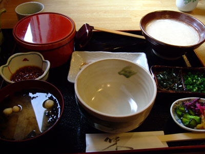 とろろ定食